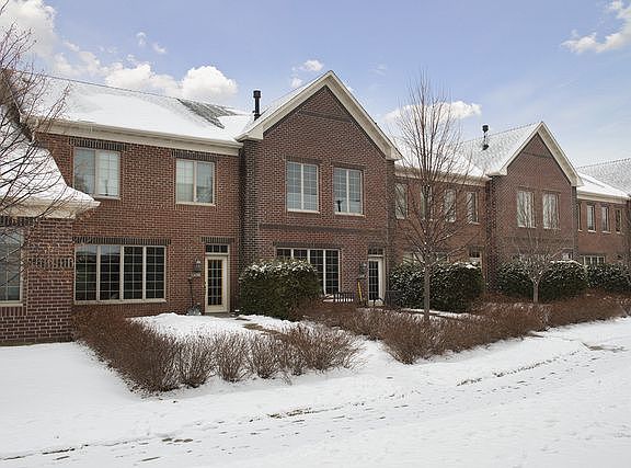 2nd image of 12438 Flanders Ct NE Unit C