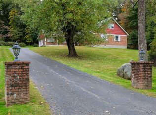 15 Whitlaw Ln, Chappaqua, NY 10514