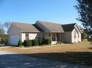 183 Main St, Huntland, TN 37345