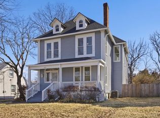 658 N Broadway, Lexington, KY 40508