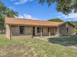 213 Chelsea Dr, Hewitt, TX 76643