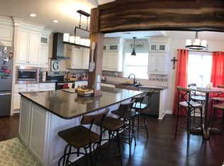 104 Twin Creek Ln, Havelock, NC 28532