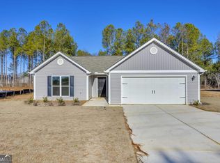 77 Swan Sanders Rd, Hartwell, GA 30643
