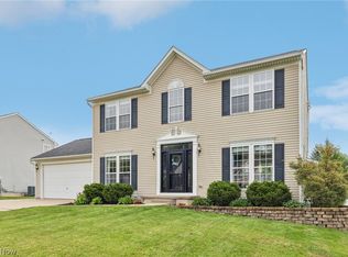 3821 Woodglen Ave, Norton, OH 44203