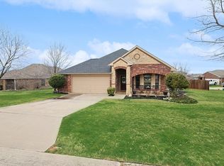 180 Cattlemans Creek Rd, Newark, TX 76071