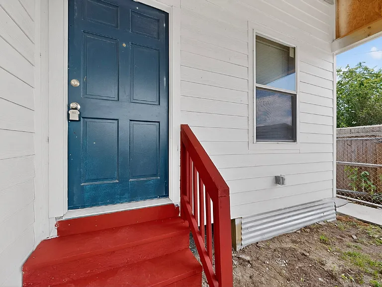 1305 NW 14th St #A — Photo 8