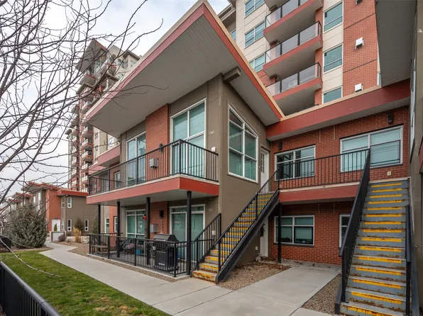 3388 Skaha Lake Rd #201, Penticton, BC V2A 6G4