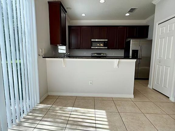 4th image of 5326 Hidden Cypress Ln