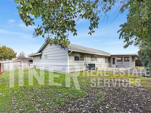 3rd image of 2500 Warrego Way