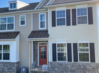 2433 Artesian Way #31, Lancaster, PA 17601