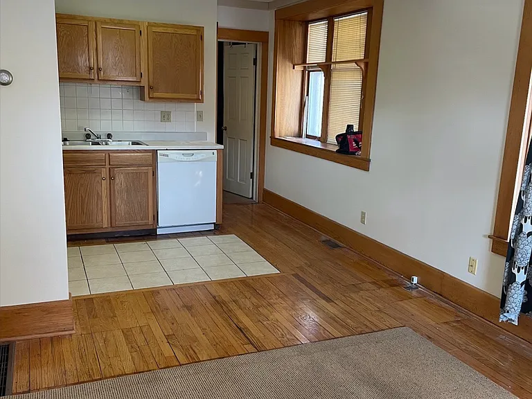 305 Rumsey Ave #0 — Photo 3