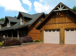 1568 Bryant Rd, Mount Airy, NC 27030