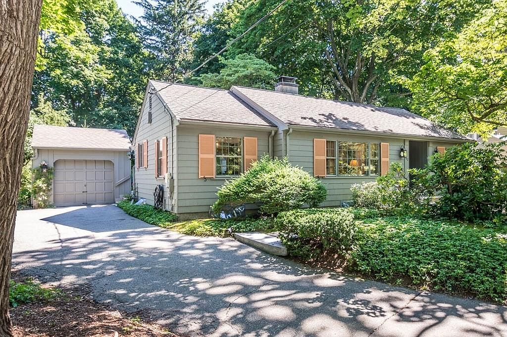 462 Summer Ave, Reading, MA 01867 Zillow