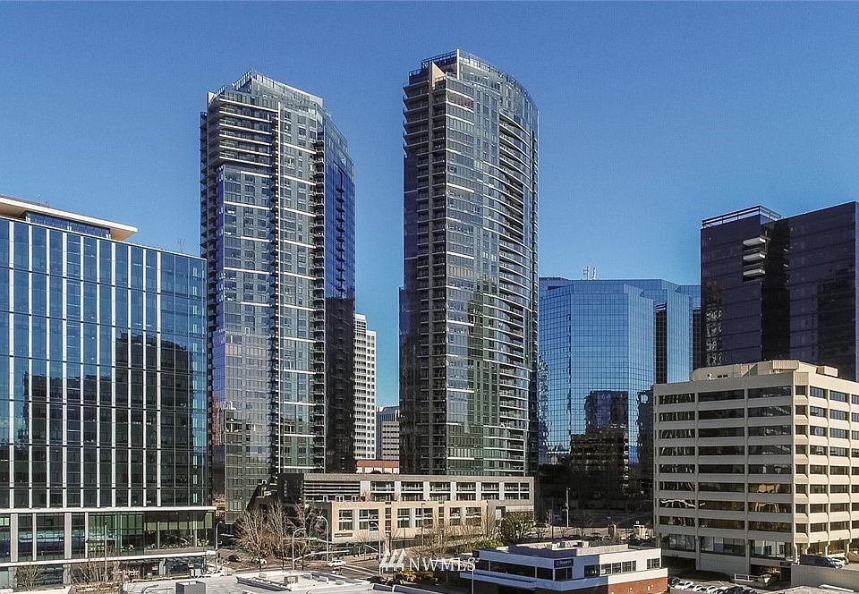 1st image of 500 106th Avenue NE #1305
