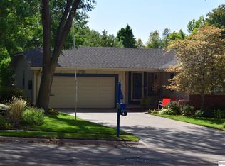 13581 Cedar St, Omaha, NE 68144