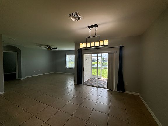 3rd image of 3496 Acapulco Cir