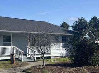 36 Wild Winds St, Florence, OR 97439