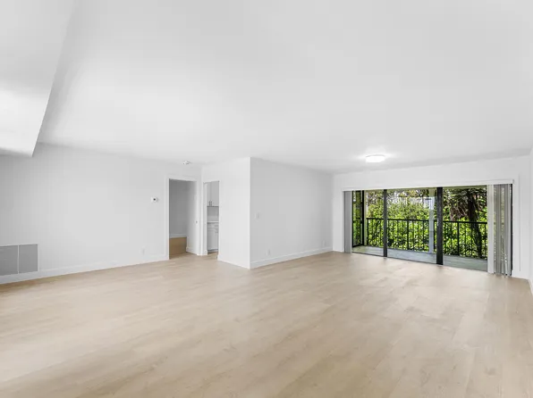 1040 Homewood Boulevard #L202, Delray Beach, FL 33445