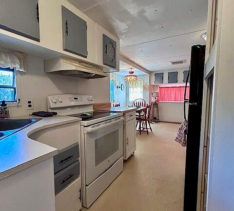 5th image of 2092 Culbreath Rd #D21