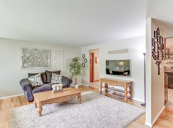 5th image of 1815 Thoreau Ct