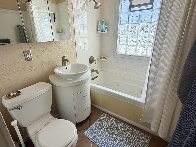 15115 Esther Ave — Photo 13