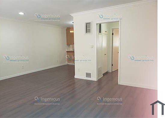 2nd image of 748 N Hudson Ave