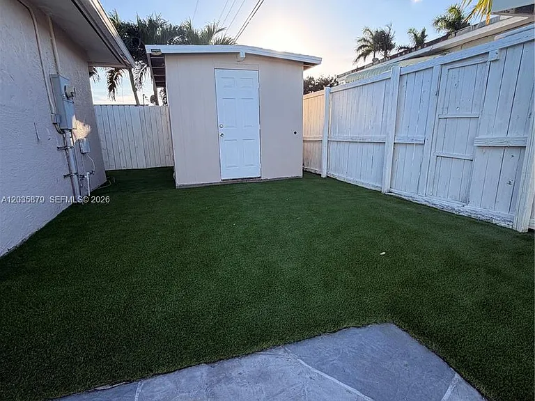 7751 NW 32nd St — Photo 20