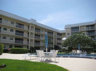 3450 Gulf Shore Blvd N APT 112, Naples, FL 34103
