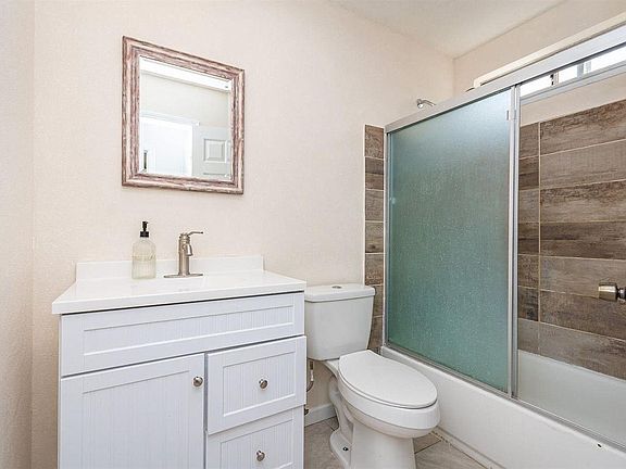 4th image of 4638 Luxford Ct
