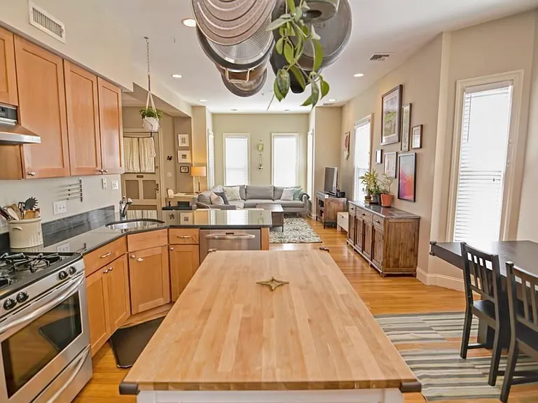 54 Dartmouth St #1 — Photo 9