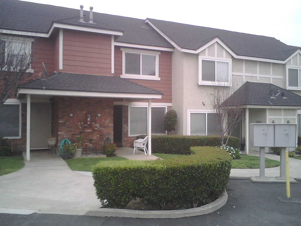 1st image of 1235 E D St Unit 12