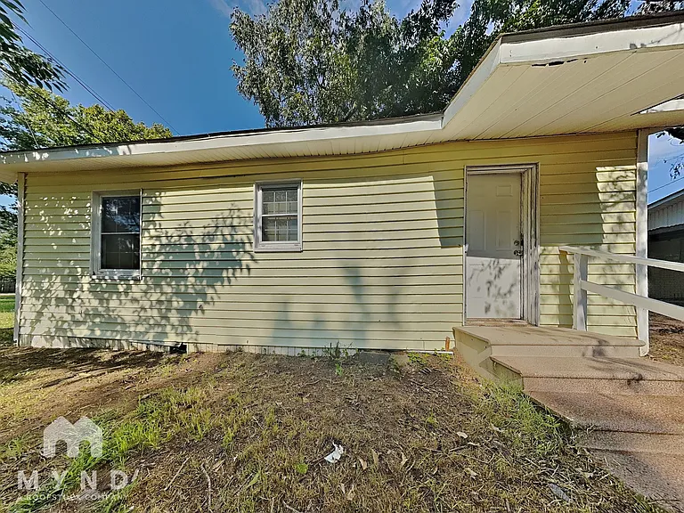 404 N Kenwood Rd — Photo 14