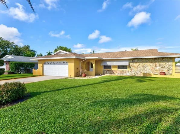 7410 13th Ave W, Bradenton, FL 34209