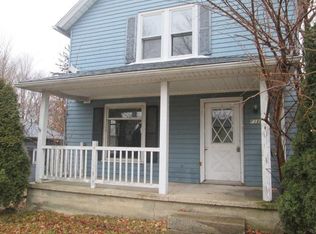 5 S Prairie St, Rolling Prairie, IN 46371