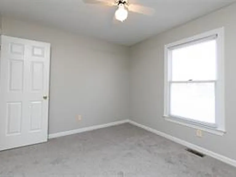 2911 Richard Pace S — Photo 21