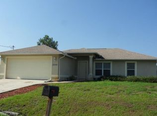 2500 E 13th St, Lehigh Acres, FL 33972