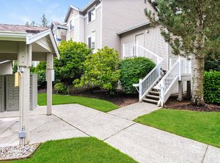 25235 SE Klahanie Blvd APT A204, Sammamish, WA 98029