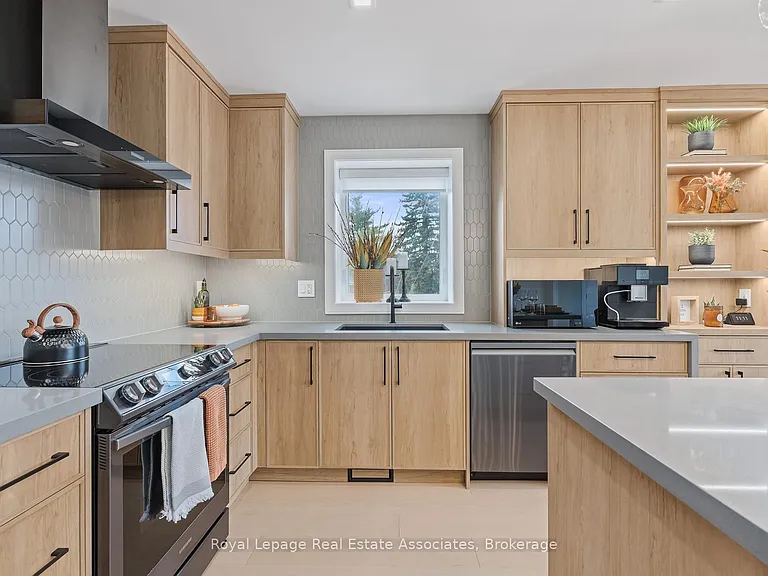 37 Windsor Rd — Photo 11