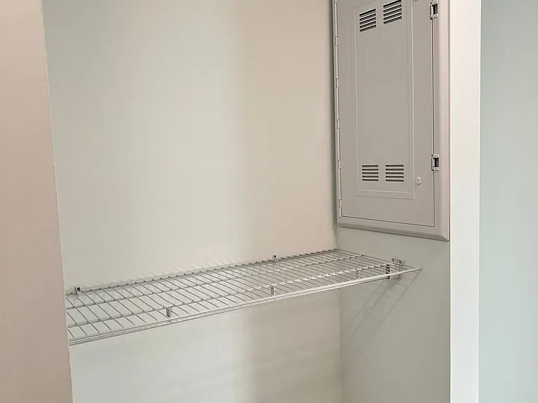 1333 Weber St E #905 — Photo 4