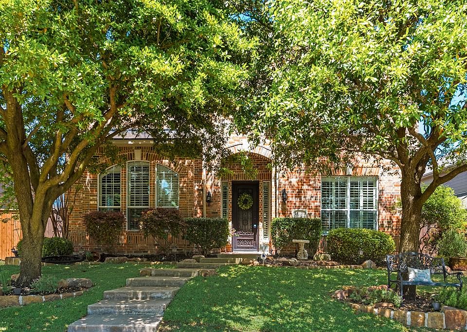 1st image of 14774 Holly Leaf Dr