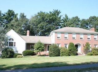 1 Melody Ln, Lynnfield, MA 01940