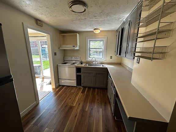 5th image of 10 Osceola Ave #2