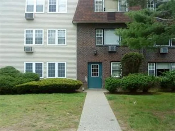 180 Main St APT 1107, Bridgewater, MA 02324
