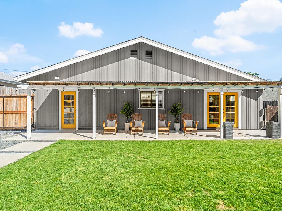 1st image of 135 Village Ln