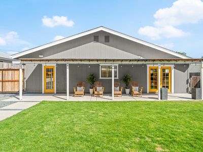 135 Village Ln, Auburn, CA, 95603