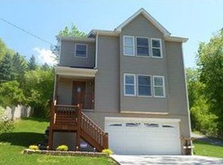 66 Wilson Ave, Cecil, PA 15321