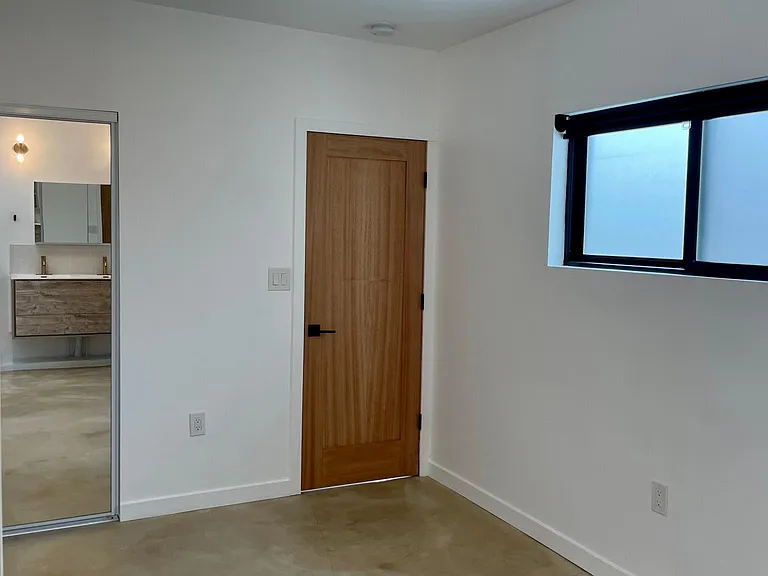 1057 Isabel St #1057 — Photo 16