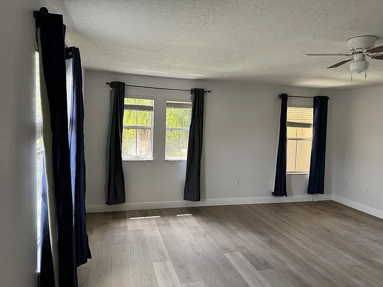 12856 Oulton Cir — Photo 13