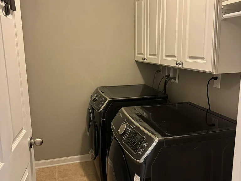 47 Nelson Dr #1 — Photo 50