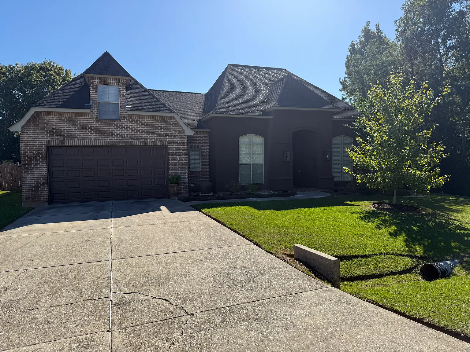 3 bed, 2107 sqft, $2,750 — Photo 1